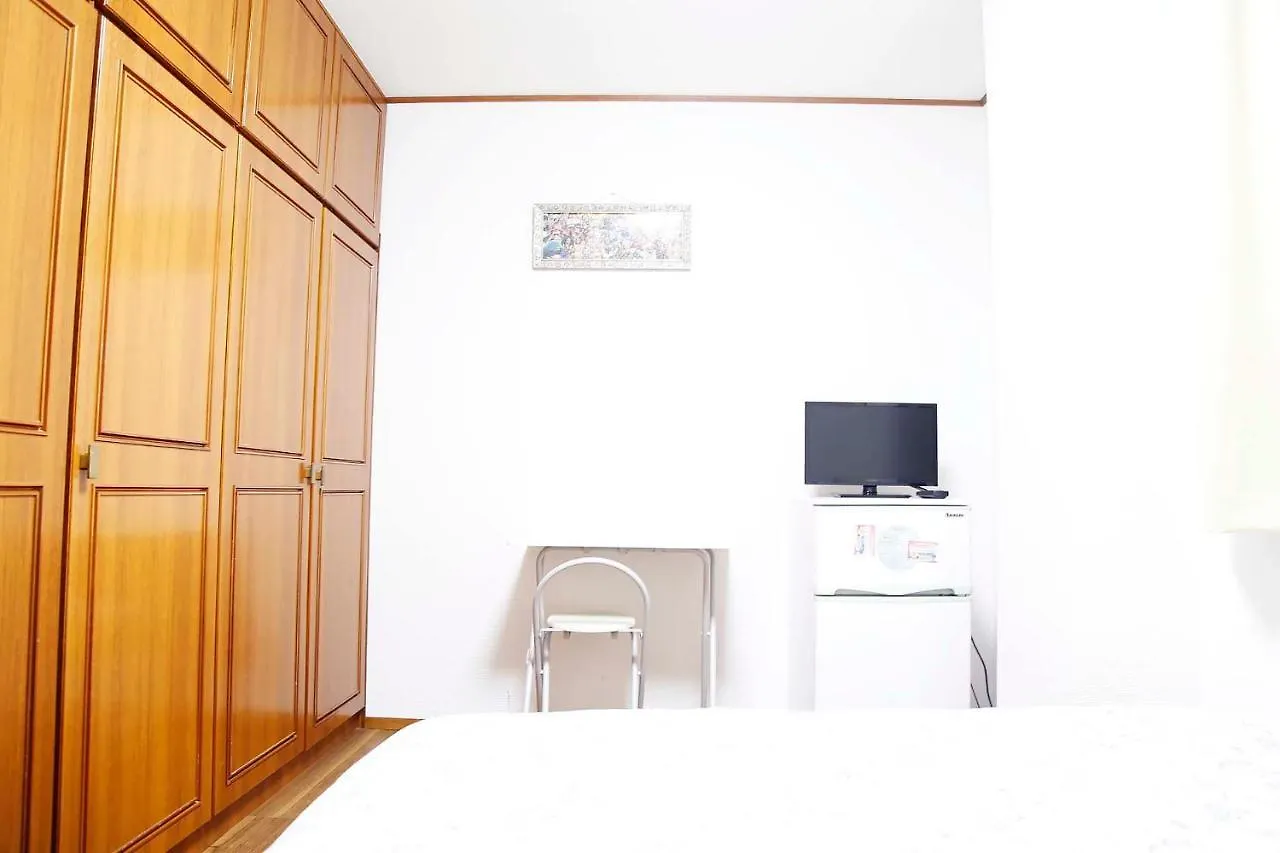 Bund Guest House Tokio Japón